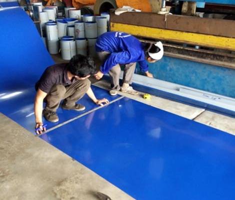 doanh-nghiep-nhap-khau-thep-to-mat-hang-tai-cang-hai-phong1436273466