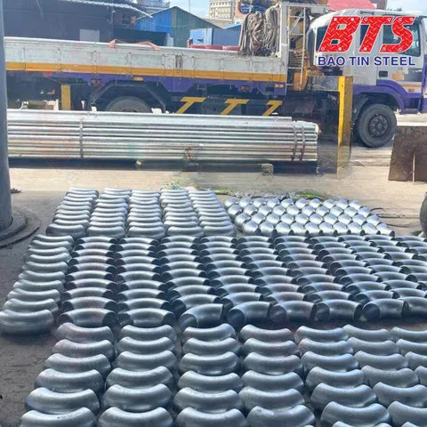 Người dân nên đến cửa hàng để làm việc trực tiếp với nhân viên kinh doanh